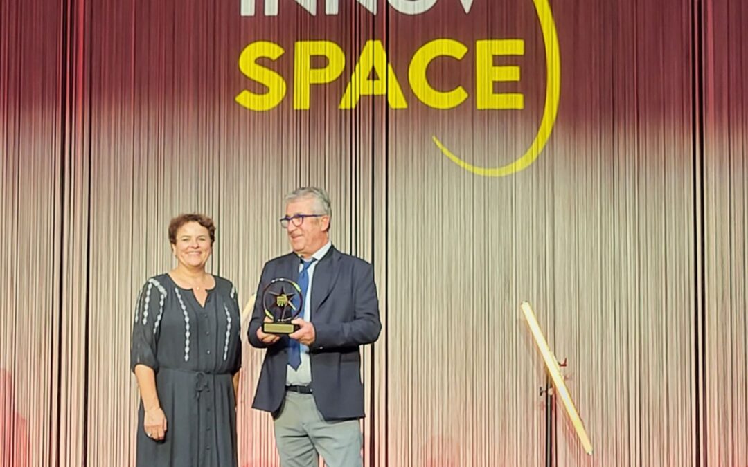 Entrega del trofeo Innov’Space